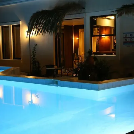 Inn Hotel 2*
